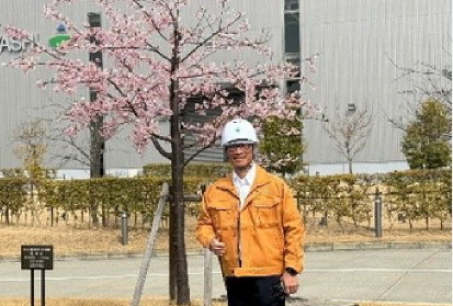 Sharing Small Moments from Japan